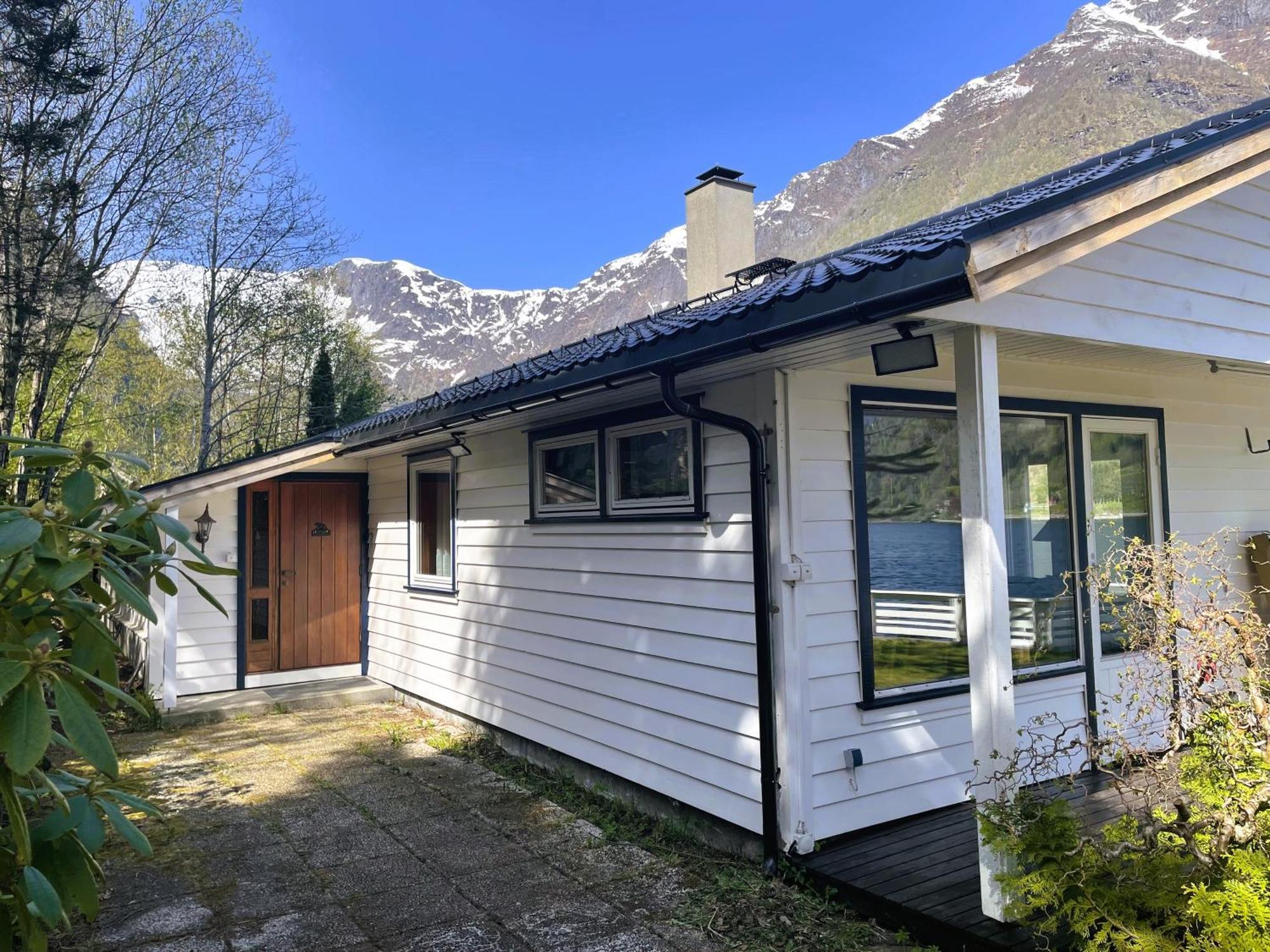 Der Fjordtraum In Balestrand Direkt Am Wasser Luaran gambar